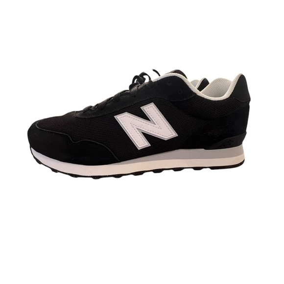 NWOB New Balance Men’s 515 v3 Sneakers in Black/White in size US Mens 11 main image 6